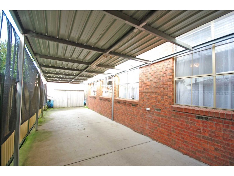 5 Venice Gardens, Endeavour Hills VIC 3802