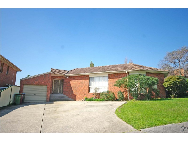 5 Venice Gardens, Endeavour Hills VIC 3802