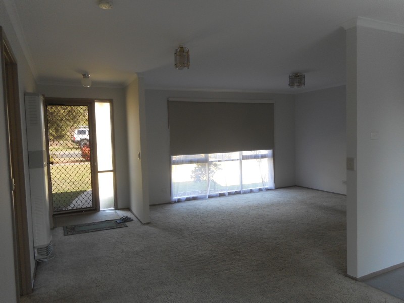 14 PAULA TERRACE, Endeavour Hills VIC 3802