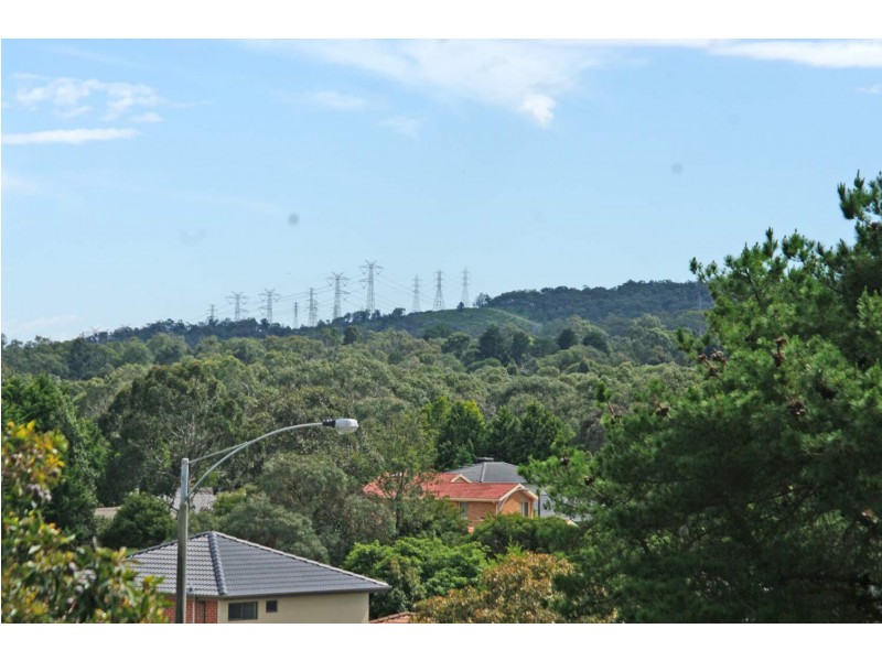 48 Mossgiel Park Drive, Endeavour Hills VIC 3802