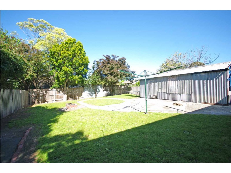 4 Agonis Street, Doveton VIC 3177