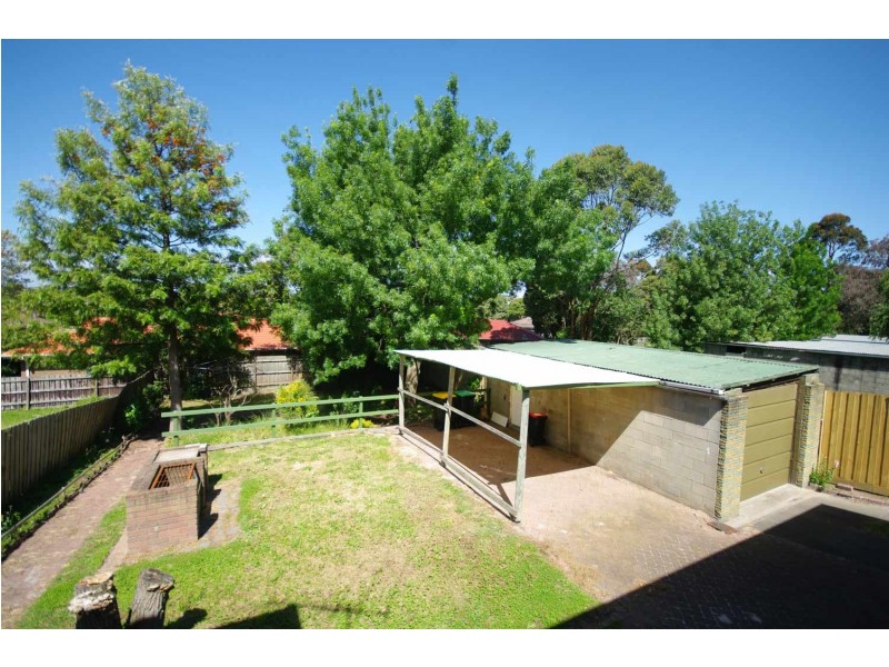 19 Hillside Avenue, Dandenong North VIC 3175