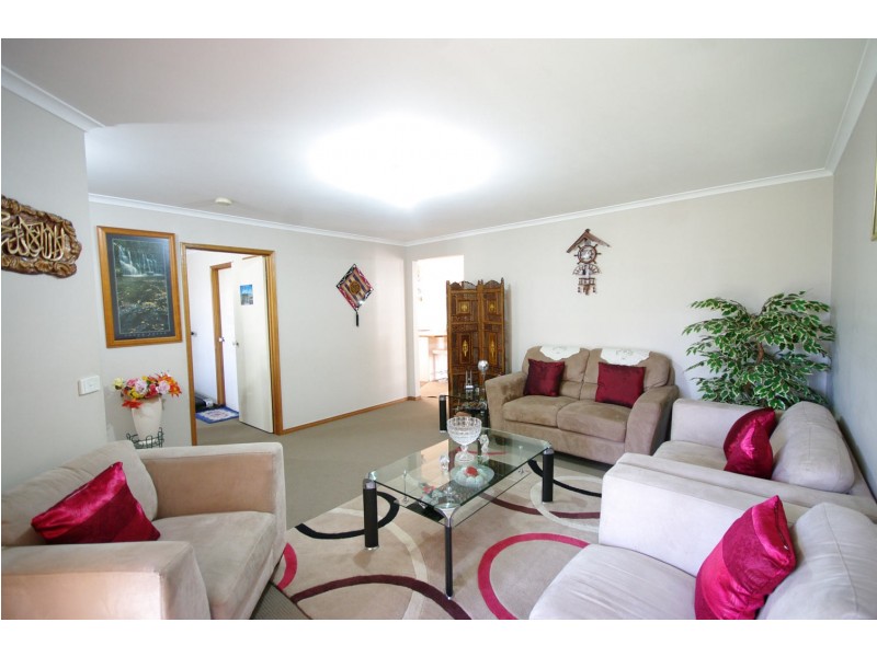 5 Botanical Grove, Doveton VIC 3177