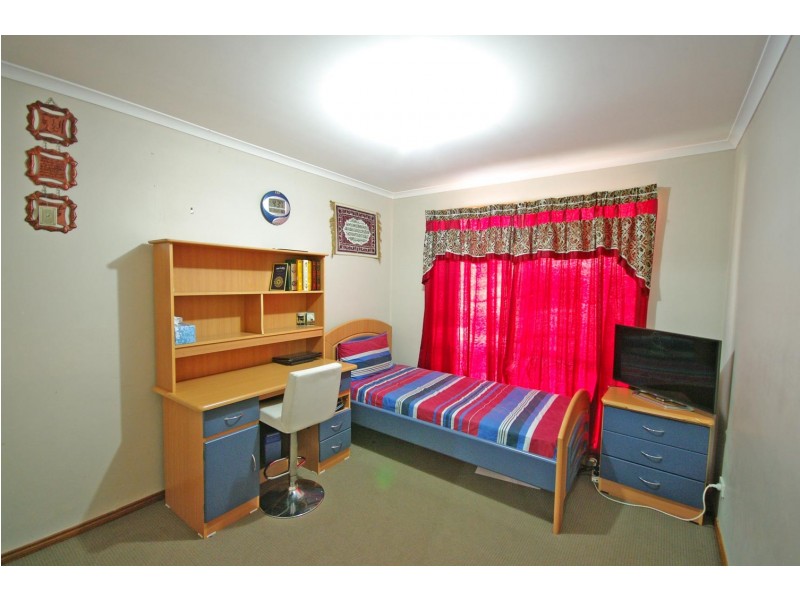 5 Botanical Grove, Doveton VIC 3177