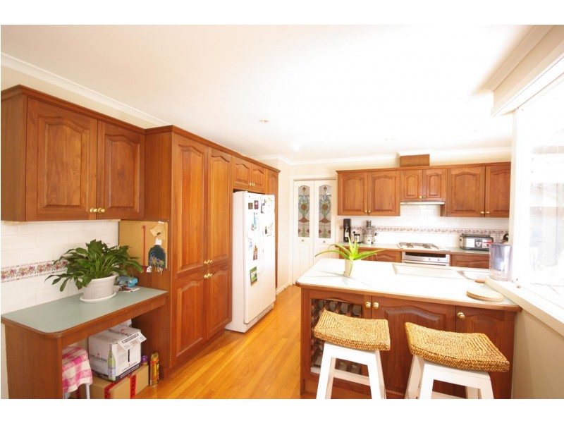 2 Rolland Court, Endeavour Hills VIC 3802