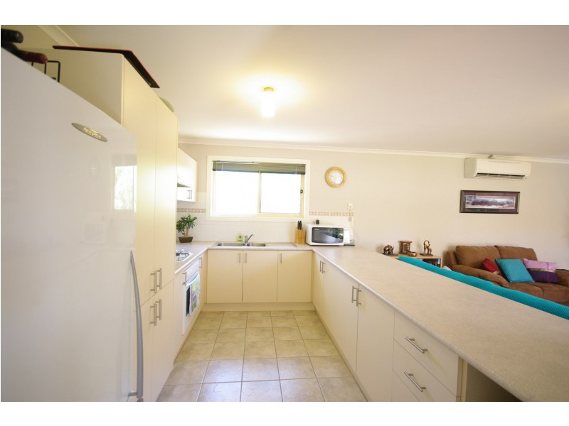 3/7 John Hunter Drive, Endeavour Hills VIC 3802