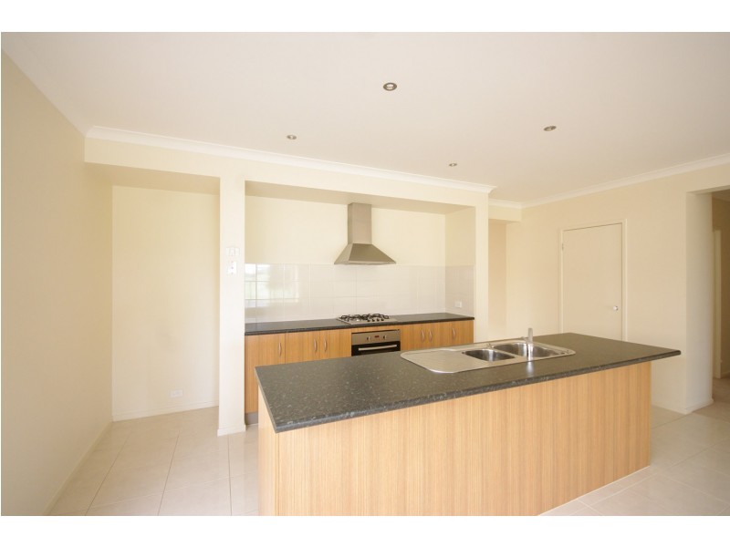 188 Sandhurst Blvd, Sandhurst VIC 3977