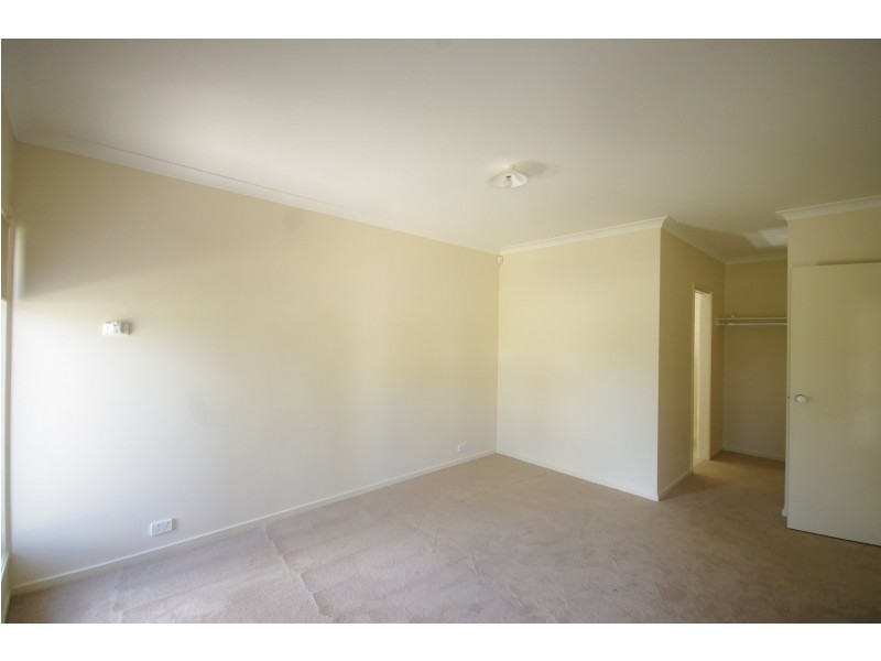 188 Sandhurst Blvd, Sandhurst VIC 3977