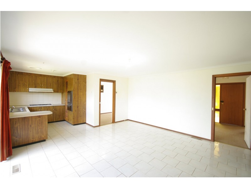 3 Ester Close, Endeavour Hills VIC 3802