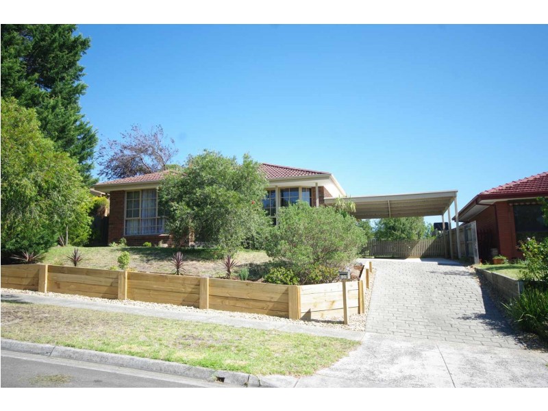 14 Janmara Court, Endeavour Hills VIC 3802