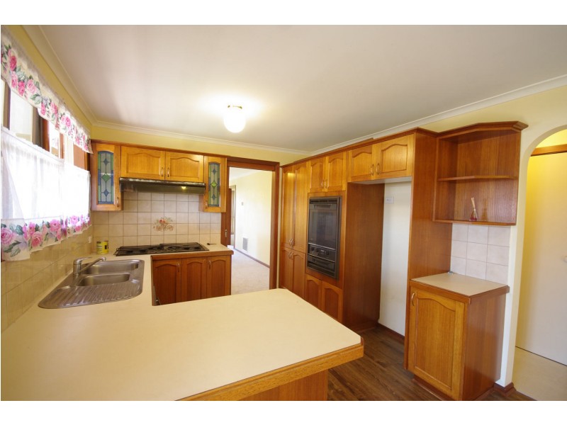 14 Janmara Court, Endeavour Hills VIC 3802