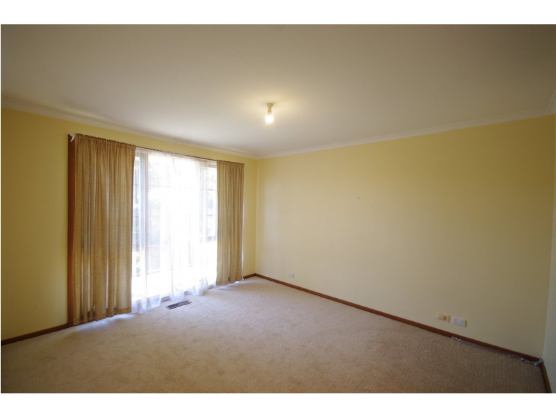 14 Janmara Court, Endeavour Hills VIC 3802