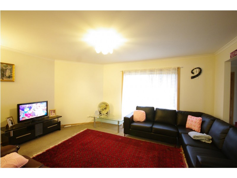 12 Bryson Court, Endeavour Hills VIC 3802