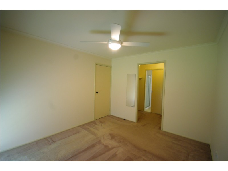 87 Matthew Flinders Avenue, Endeavour Hills VIC 3802