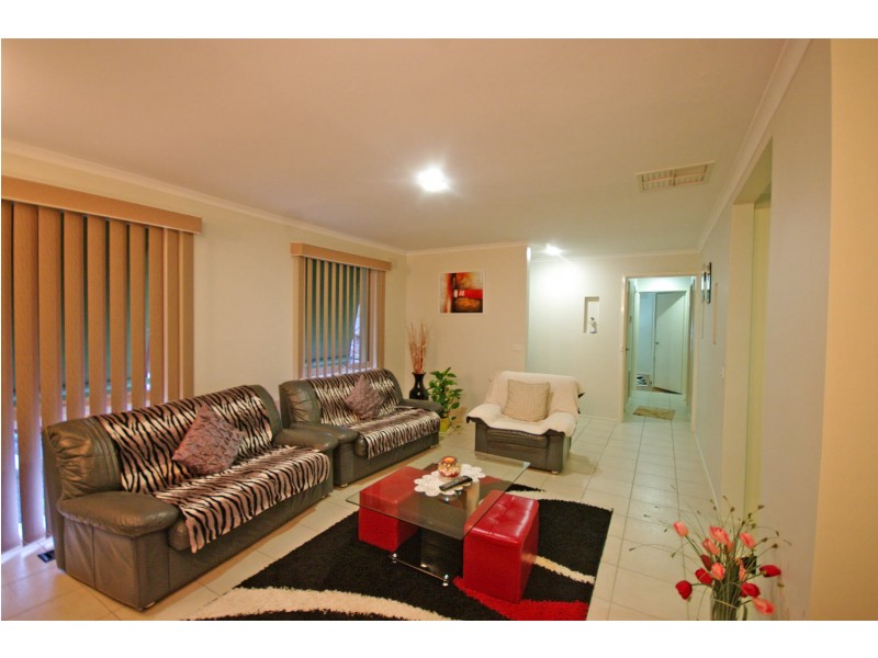 1 Ponto Court, Endeavour Hills VIC 3802