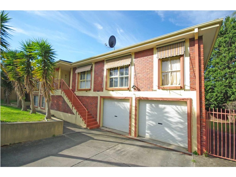 43 William Hovell Drive, Endeavour Hills VIC 3802