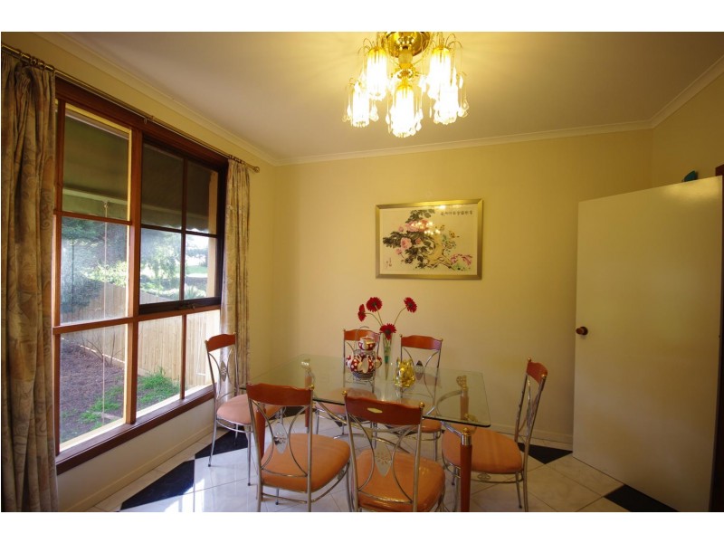 43 William Hovell Drive, Endeavour Hills VIC 3802