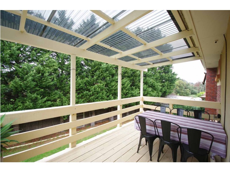 43 William Hovell Drive, Endeavour Hills VIC 3802