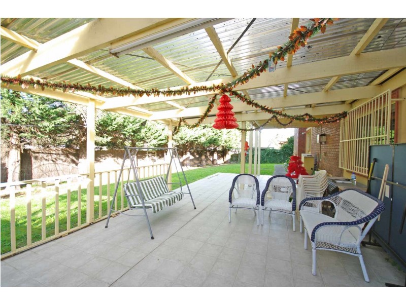 43 William Hovell Drive, Endeavour Hills VIC 3802