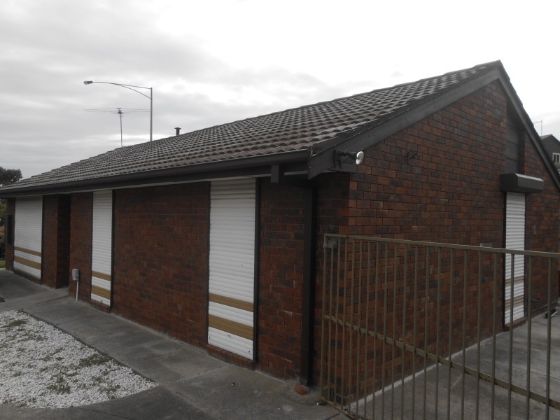 246 JAMES COOK DRIVE, Endeavour Hills VIC 3802