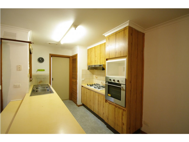 6 Barker Court, Endeavour Hills VIC 3802