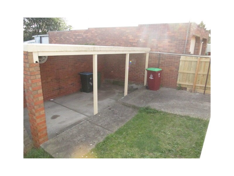 1/2 REED COURT, Endeavour Hills VIC 3802