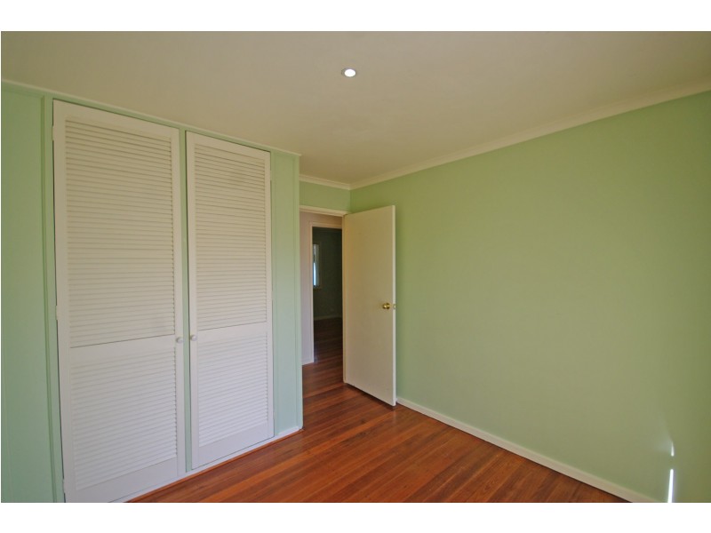 14 Whitestone Court, Endeavour Hills VIC 3802