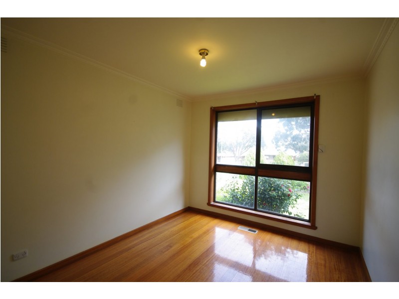 11 Surrey Close, Hallam VIC 3803