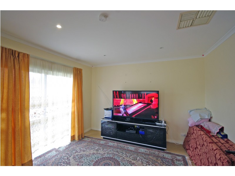 29 Thomas Mitchell Drive, Endeavour Hills VIC 3802