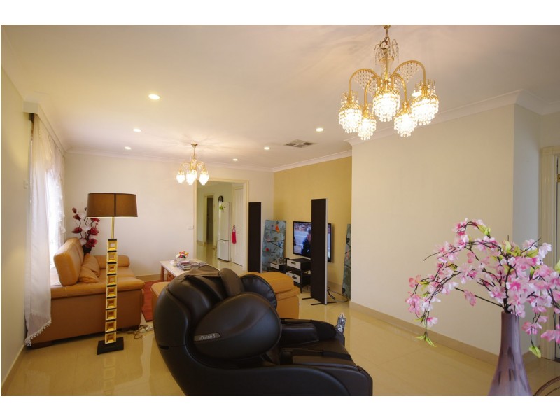 13 Daffodil Court, Endeavour Hills VIC 3802