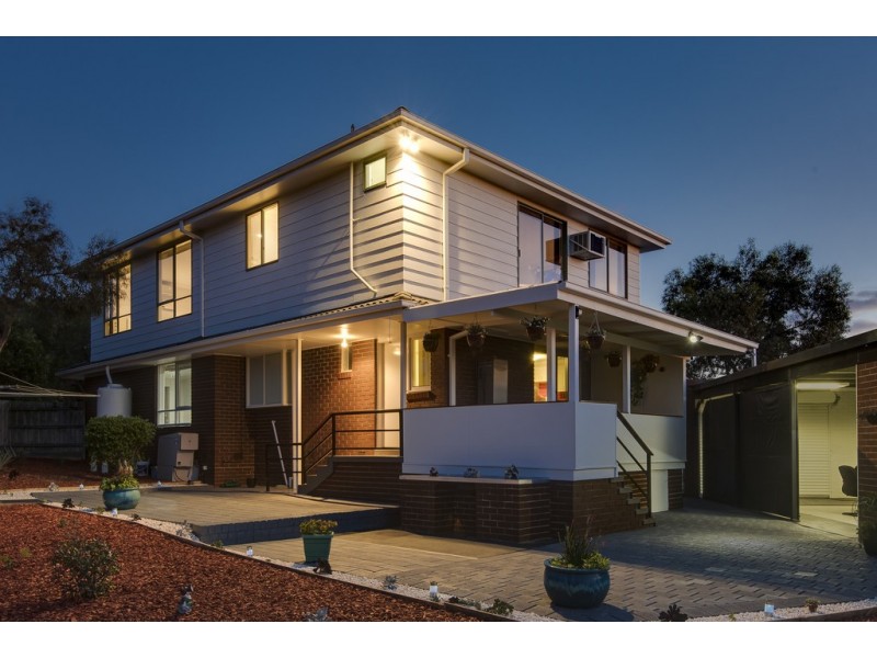 1 Scotsburn Way, Endeavour Hills VIC 3802