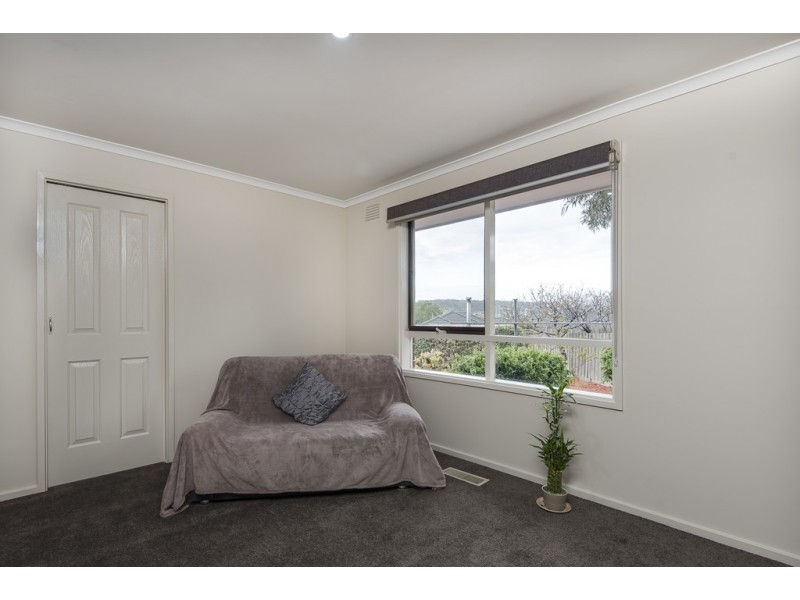 1 Scotsburn Way, Endeavour Hills VIC 3802