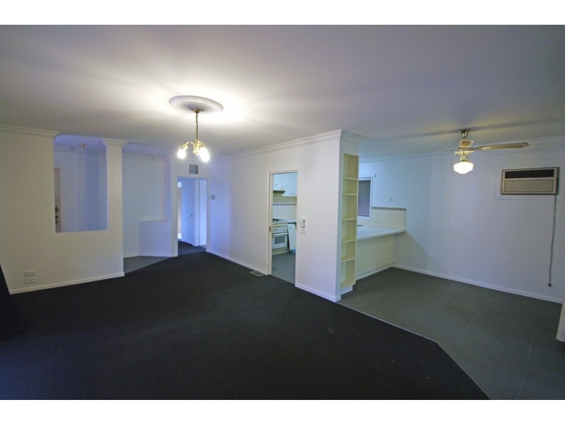 79 Shetland Street, Endeavour Hills VIC 3802