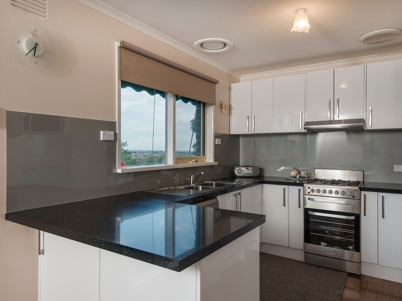 3 Coledale Close, Endeavour Hills VIC 3802