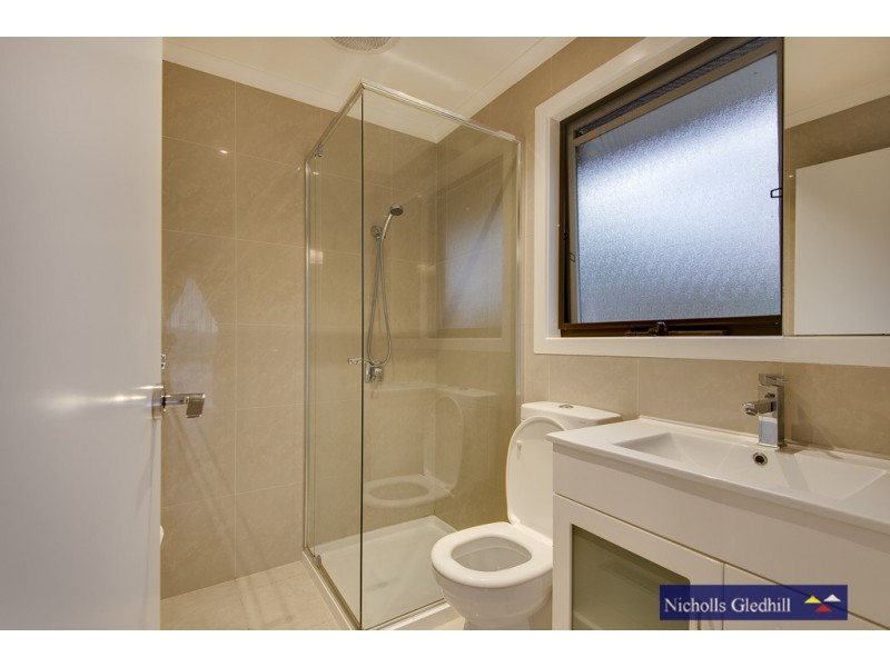 10 Lawson Way, Endeavour Hills VIC 3802