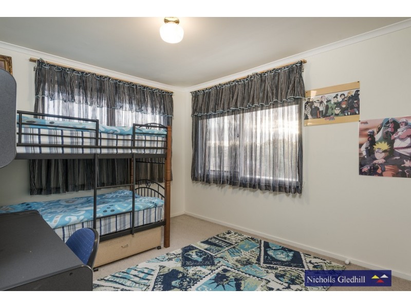 10 Moya Close, Endeavour Hills VIC 3802