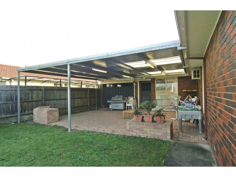 46 John Fawkner Drive, Endeavour Hills VIC 3802