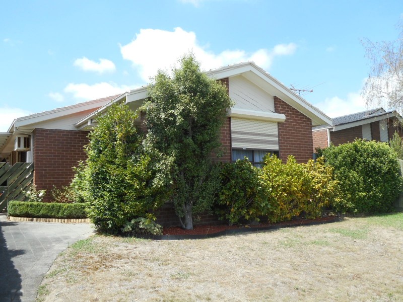 10 WILLS COURT, Endeavour Hills VIC 3802