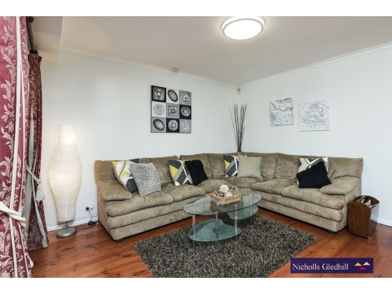 6 Chantell Avenue, Endeavour Hills VIC 3802