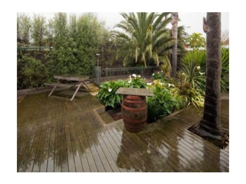 30 LAURISTON DRIVE, Endeavour Hills VIC 3802