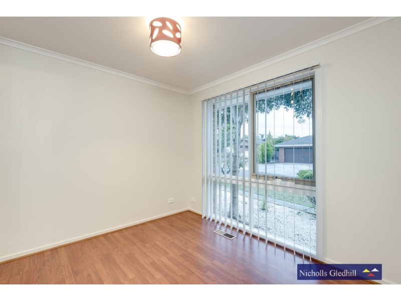 10 Lauriston Drive, Endeavour Hills VIC 3802