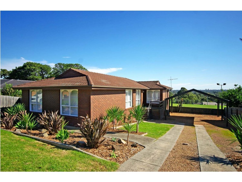 5 Simmonds Place, Endeavour Hills VIC 3802