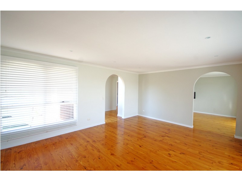 5 Simmonds Place, Endeavour Hills VIC 3802