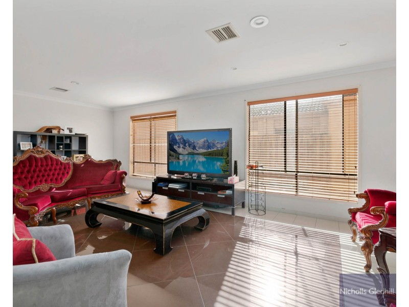 81 Sherwood Road, Narre Warren South VIC 3805