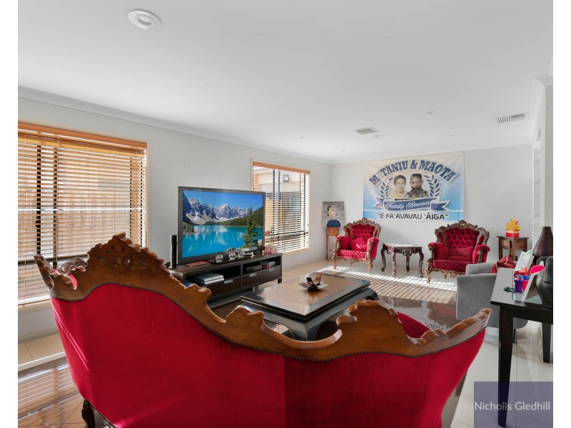 81 Sherwood Road, Narre Warren South VIC 3805