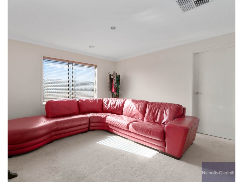 81 Sherwood Road, Narre Warren South VIC 3805