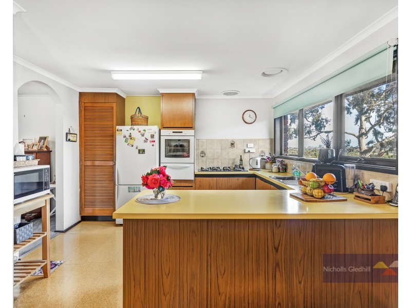 9 Maculosa Court, Endeavour Hills VIC 3802