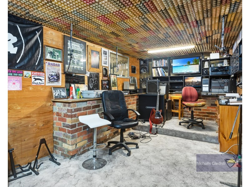 9 Maculosa Court, Endeavour Hills VIC 3802