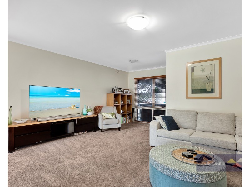 7 Wevlin Close, Endeavour Hills VIC 3802