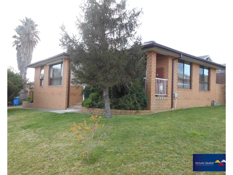 1 Hamilton Close, Endeavour Hills VIC 3802